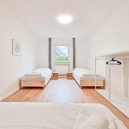 Lägenhet Tolstov - 4 Mit Terrasse - 25 Min Zur Messe Dus Krefeld