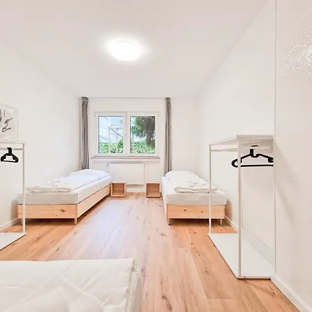 Tolstov - 4 Mit Terrasse - 25 Min Zur Messe Dus Lägenhet