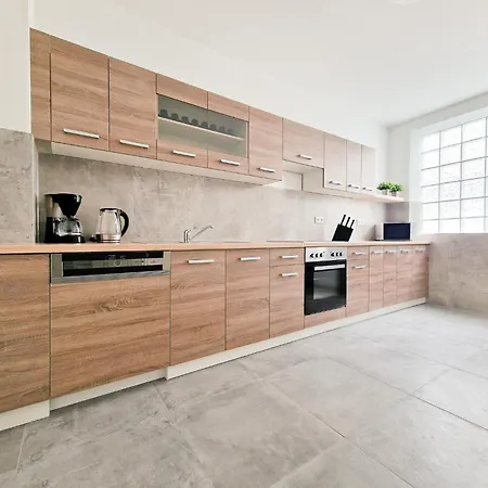 Lägenhet Tolstov - 4 Mit Terrasse - 25 Min Zur Messe Dus Krefeld