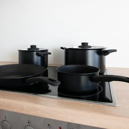 Tolstov - 4 Mit Terrasse - 25 Min Zur Messe Dus Lägenhet