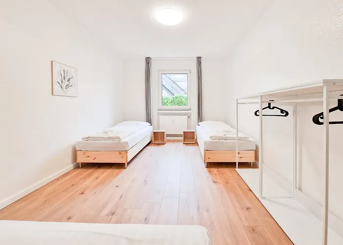 Tolstov - 4 Mit Terrasse - 25 Min Zur Messe Dus アパート クレーフェルト