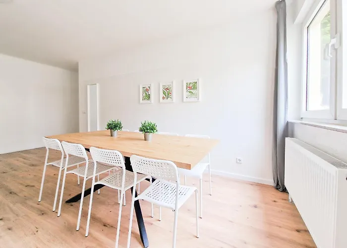 アパート Tolstov - 4 Mit Terrasse - 25 Min Zur Messe Dus *