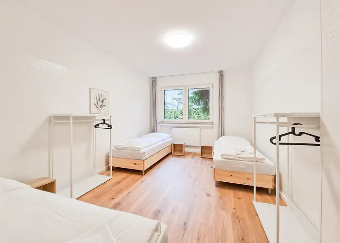 Tolstov - 4 Mit Terrasse - 25 Min Zur Messe Dus アパート クレーフェルト